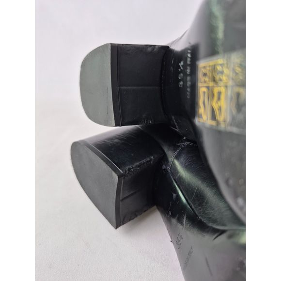 Prada Women's Black Nero Leather Pointy Toe Booties Size 38.5 - Picture 8 of 8